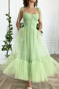 2023 Elegante Luz Verde de Tul Una línea de Vestidos de fiesta Botón Cuadrado sin Mangas con Cuello Volante de Borde Abierto de la Correa de la Espalda Vestidos de Noche