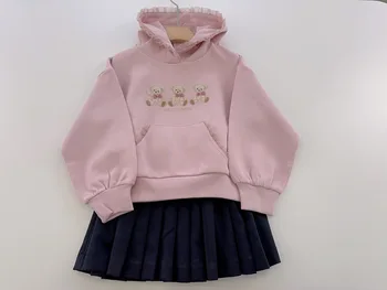 2023 nueva para niños de tres osos pequeños de color rosa con capucha suéter