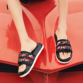 La moda Casa Suave de EVA Zapatillas de Verano Cubierta Antideslizante a Prueba de Baño Sandalias de los Hombres Zapatos Planos